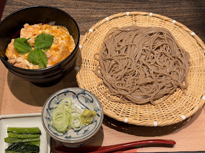 焼鳥 蕎麦 二尺五寸 大阪証券取引所ビル店 사진 4