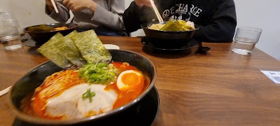 濃厚豚骨ラーメン 日夏屋 難波中店 사진 2