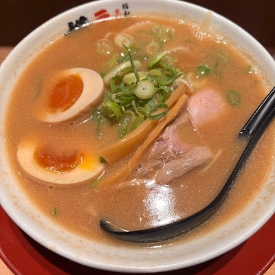 Ramen Yokozuna Crysta Nagahori Shop 사진 3
