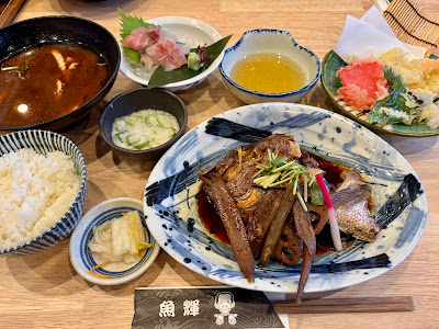 Seafood Restaurant Uoteru Suisan JR Hirano 사진 3