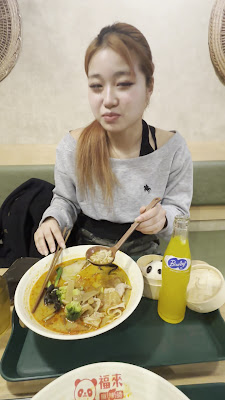福来パンダ麻辣烫マーラータン新大阪西中島店 사진 2