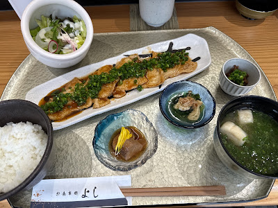 お食事処 よし 사진 2