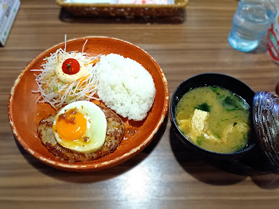 빗쿠리돈키 타카이다점 사진 3