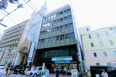 FamilyMart; Minami-senba 3-chome 사진 4