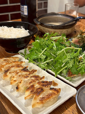 餃子ノ酒場マイケル 사진 4