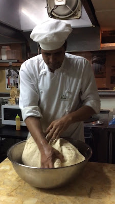 ママインディアンレストラン天下茶屋店 MaMa Indian Restaurant 사진 2