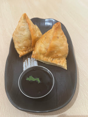 INDIAN NEPALI RESTAURANT CHANDRAMA 사진 4