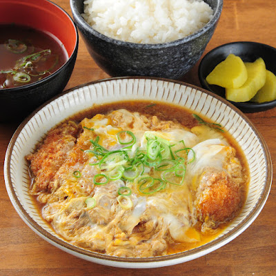 Katsudon Yoshibe Higashiumeda 사진 4