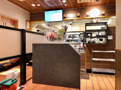 マイカリー食堂 阪急南方駅前店（松屋併設） 사진 4