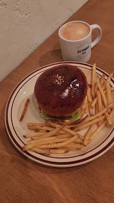 OLU BURGER KYOTO/MINAMISEMBA 사진 2