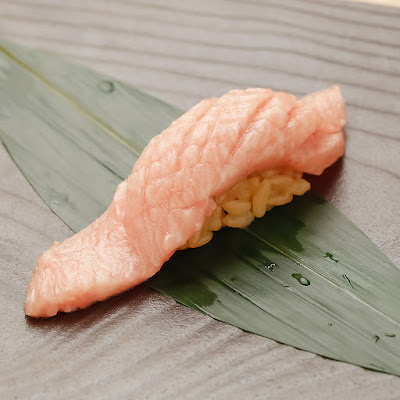 Haneda Ichiba, Super Fast Fresh Fish Sushi Haneda Market 사진 3