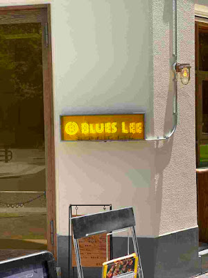 Chinese Bar BLUES LEE