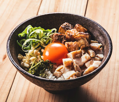 極み鶏そば 鶏と麦ときどき豚 사진 3