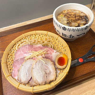 人類みな麺類 つけ麺専門店 사진 5