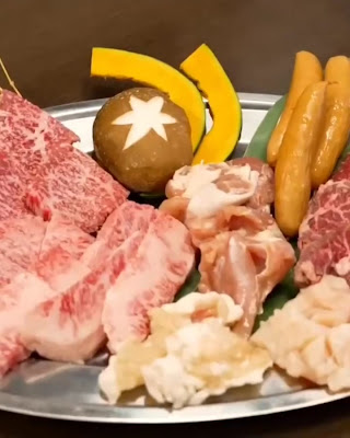 焼肉ホルモン牛真 사진 2