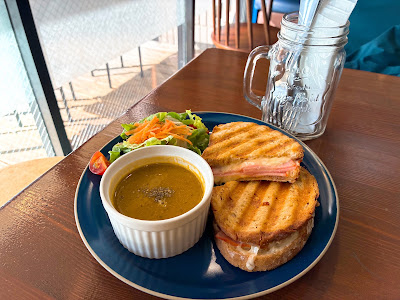 Lingua World Cafe 사진 4