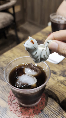 shelter cat ＆ VEGAN café “neu” 사진 2