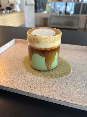 Ourlog coffee 本町店 사진 4