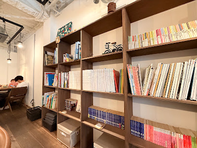 Book & Café Coffee Shop 사진 4