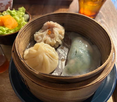 点心 ニードカフェ 사진 5
