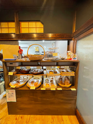 パンと小鉢の店 yoshitomi 사진 1
