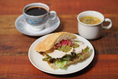 CAFE SALON 虹の向こうへ 사진 2
