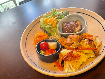 ここや↑カフェ 麹料理 今里カフェ 사진 2