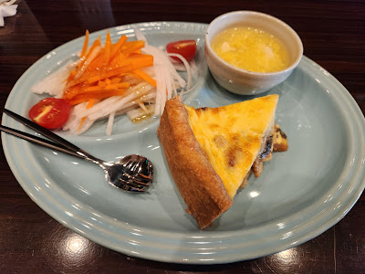 cafe&bar EKA 사진 4
