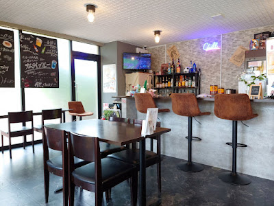 Cafe & Bar CHILL STUDIO 사진 3