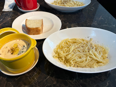 Marii-Kent Italian Restaurant 사진 4