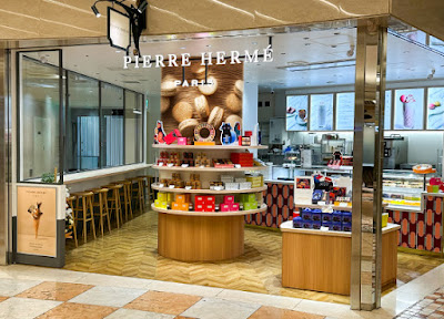 Pierre Herme Cafe Osaka
