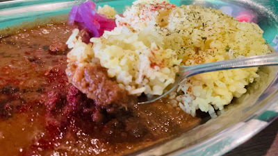 スパイスカレーミルズ大阪店 사진 2