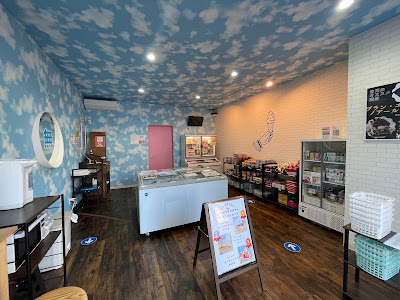 無人のアイス屋さん 十三本店 사진 4