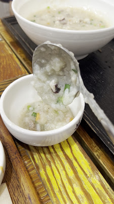 본죽&비빔밥 cafe 신오쿠보점 사진 2