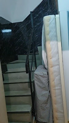 Kangaroo Hotel SIDE_B