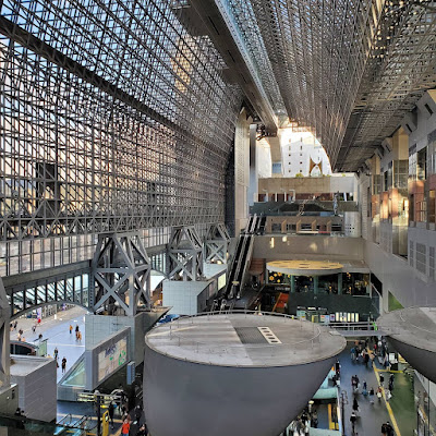 Kyoto Station Daikaidan (Great Staircase) 사진 3
