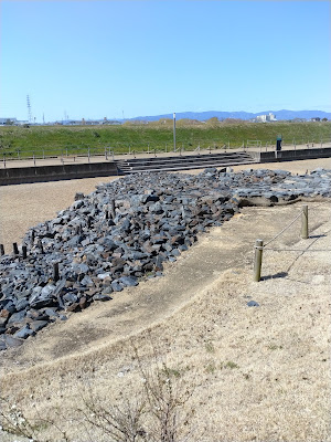 Stone Revetment (Ishizumi Revetment) 사진 4