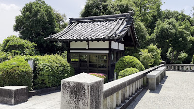 후시미노모모야마 릉(명치천황릉) 사진 2