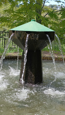 Octagonal Fountain 사진 2