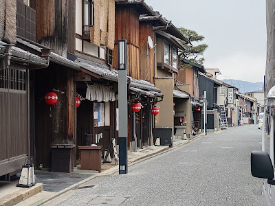 Kamishichiken