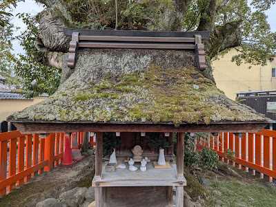 Fujinoki-no-yashiro Shrine