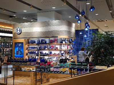 NEAL'S YARD REMEDIES JR Kyoto Isetan 사진 2