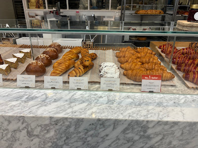 LIBERTÉ PÂTISSERIE BOULANGERIE 사진 5
