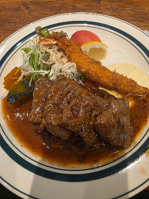 ハンバーグと洋食の店 くるくる 사진 3