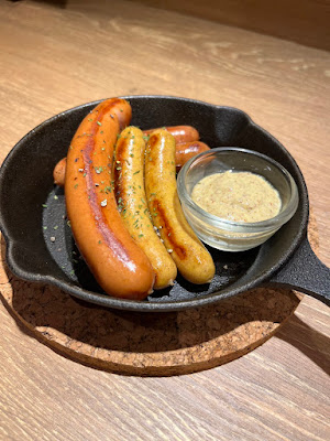 Cheeky Pub House 사진 3