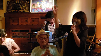 ひげおばんざいバイキング＆ＢＡＲ 사진 2