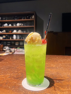 new duh coffee&bar 사진 4