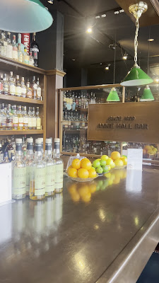 ANNIE HALL BAR 사진 2