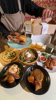 Yoshida Chicken Roast Chicken Dining 사진 2