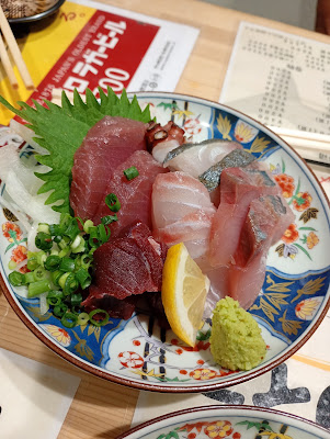 海鮮立呑 活魚パラダイス 사진 3